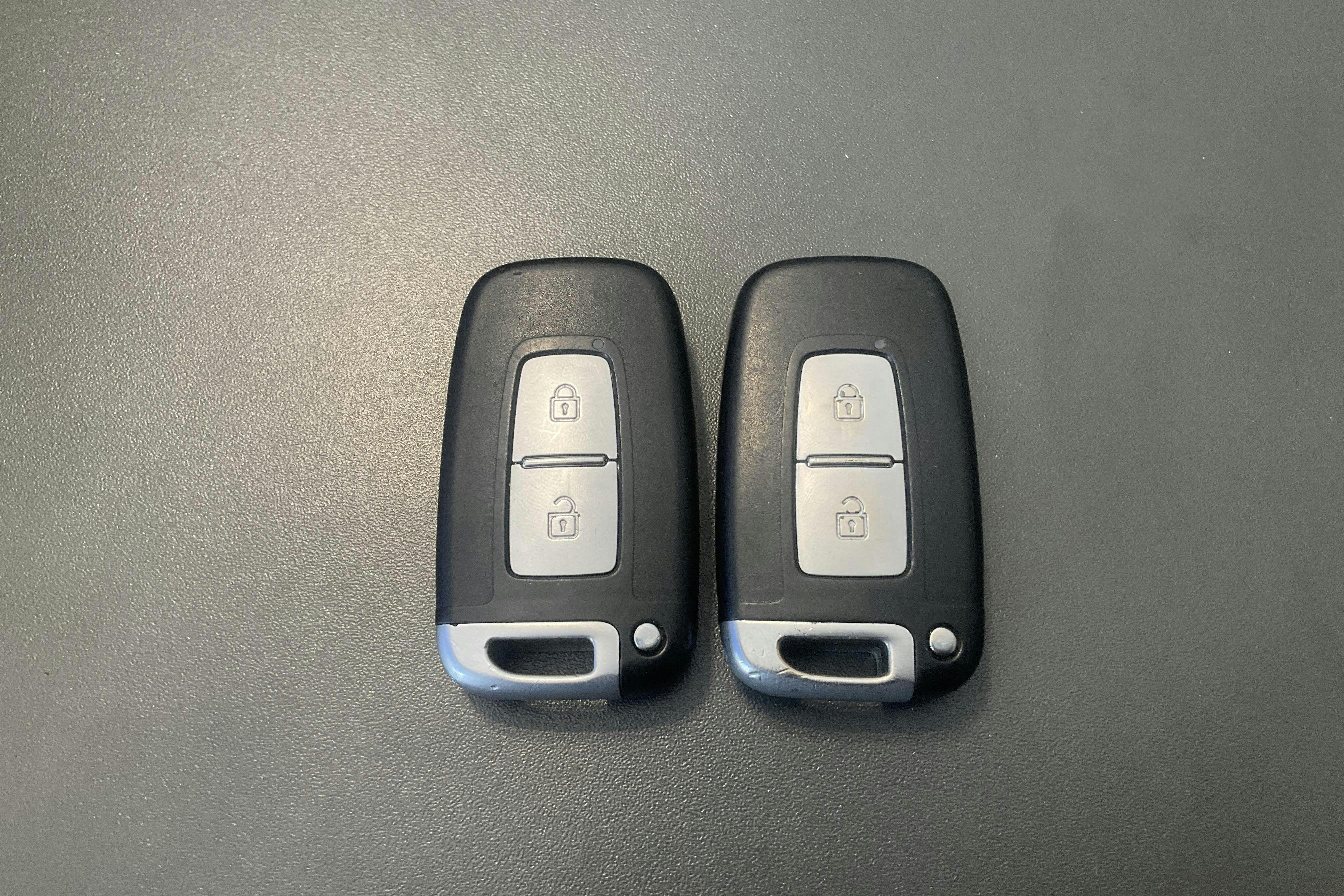 Vehicle Image 19