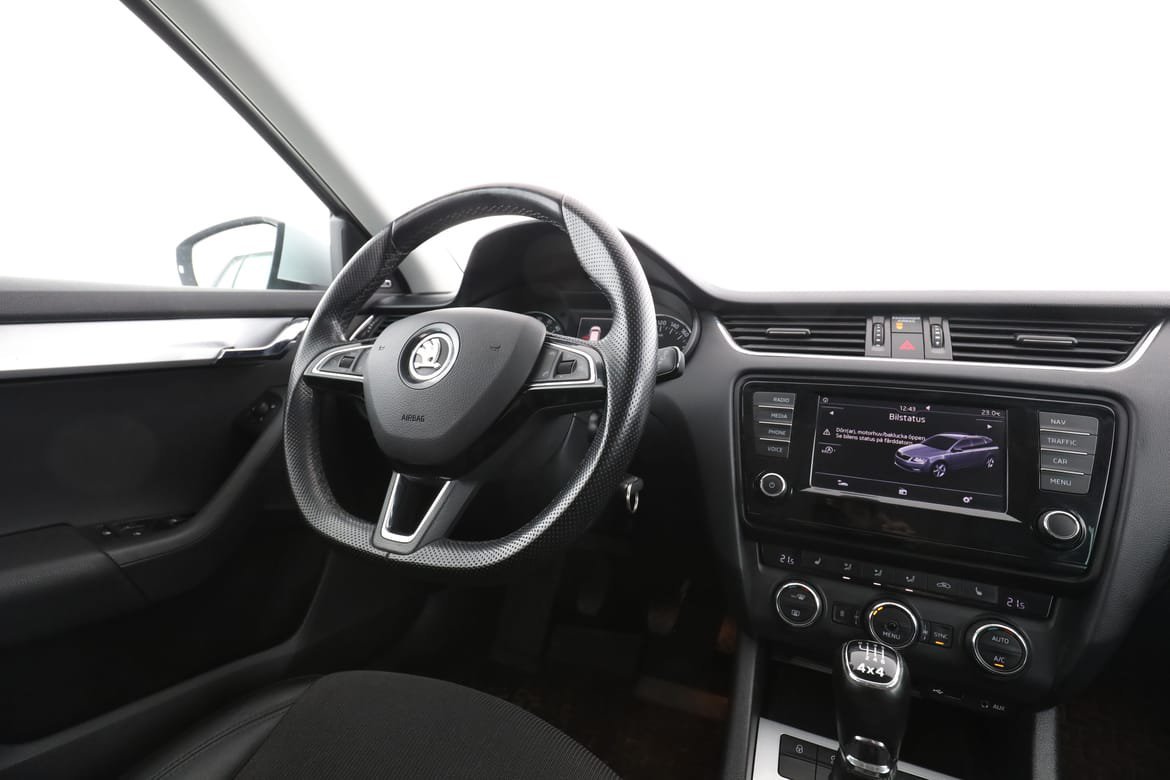 Vehicle Image 14