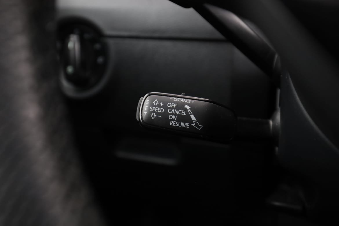 Vehicle Image 33