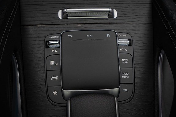 Vehicle Image 27