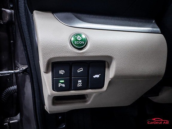 Vehicle Image 33