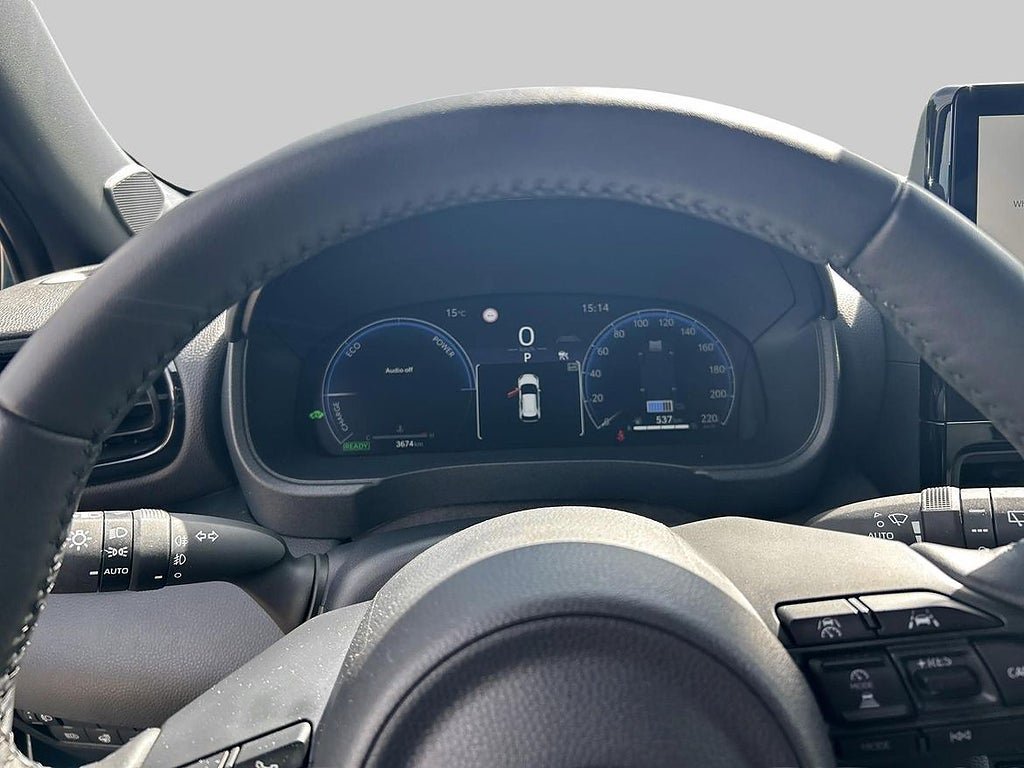 Vehicle Image 14