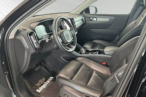 Vehicle Image 29