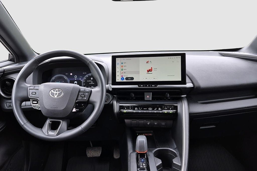 Vehicle Image 6