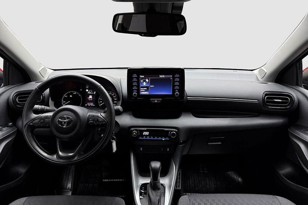 Vehicle Image 13