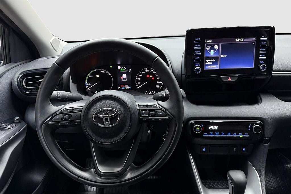 Vehicle Image 14