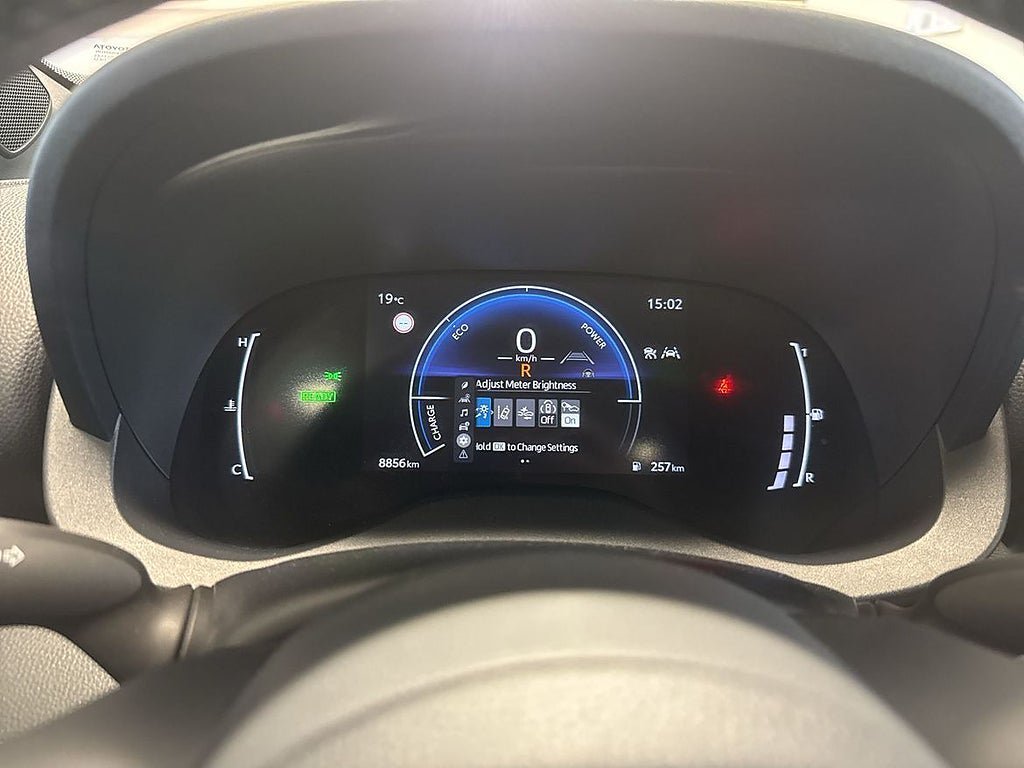Vehicle Image 13