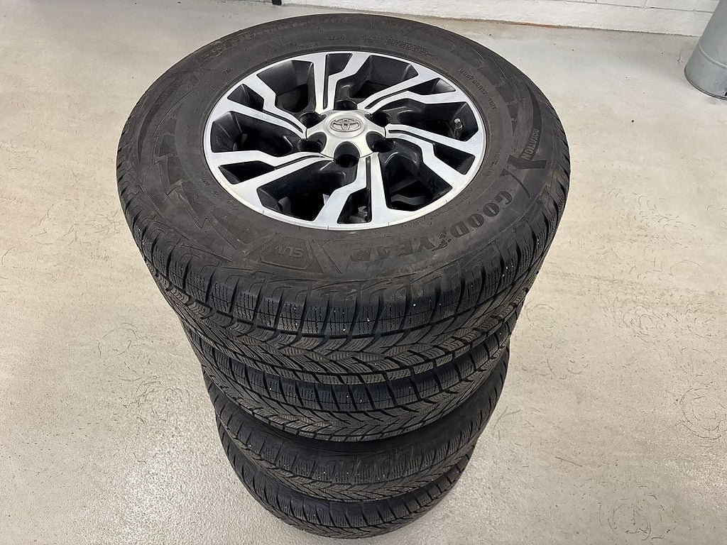 Vehicle Image 11