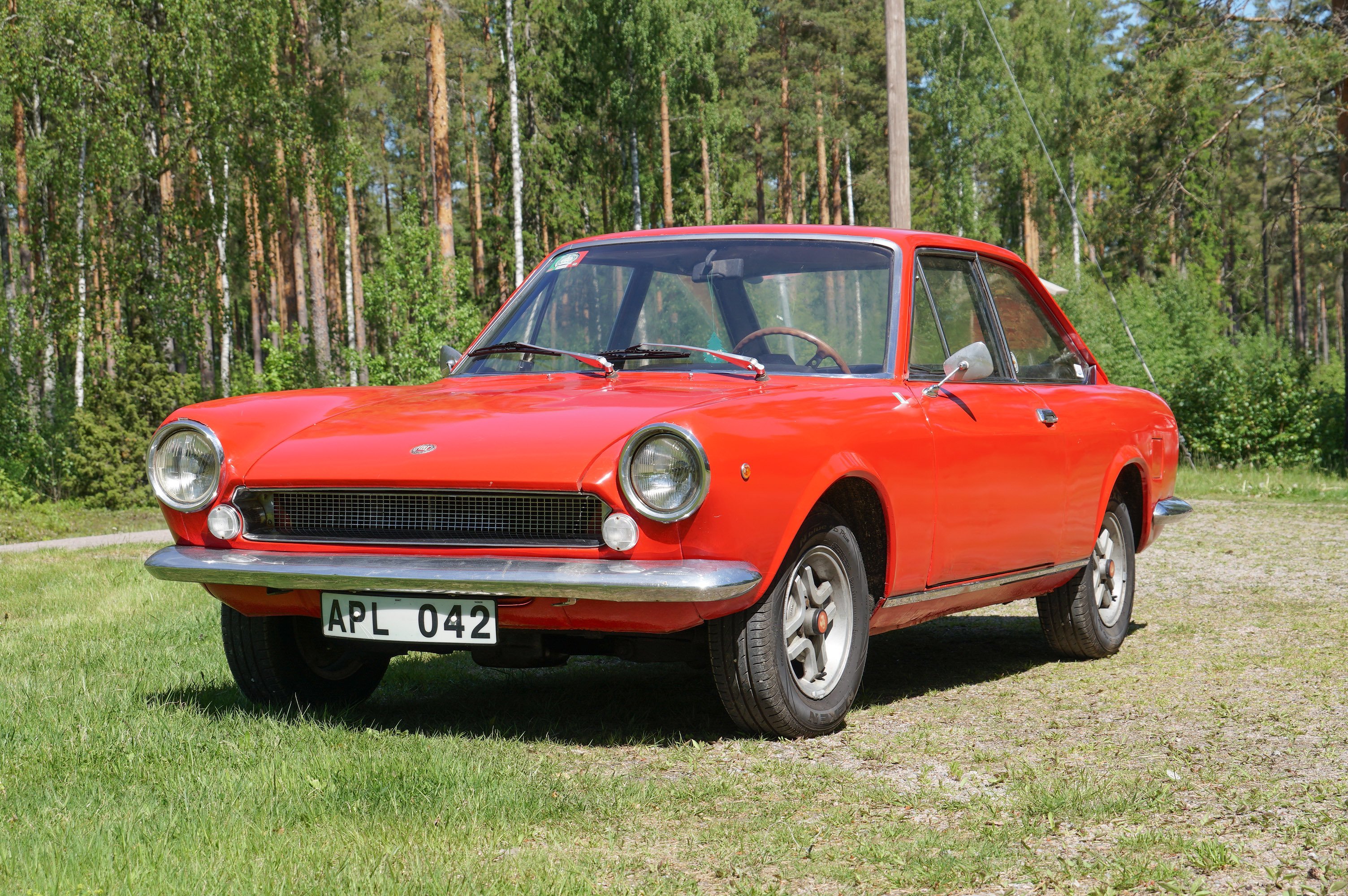 Vehicle Image 12