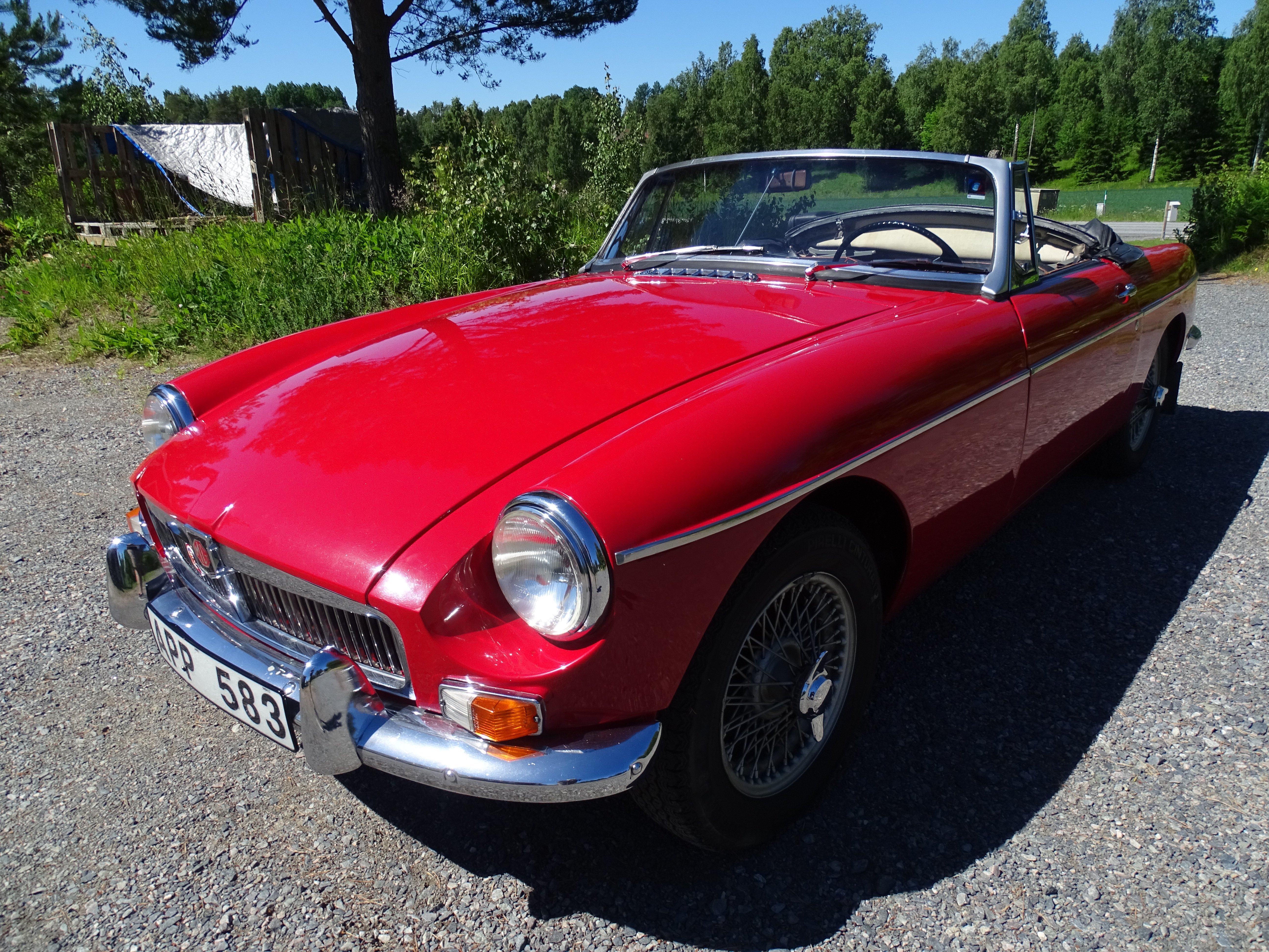 Vehicle Image 6