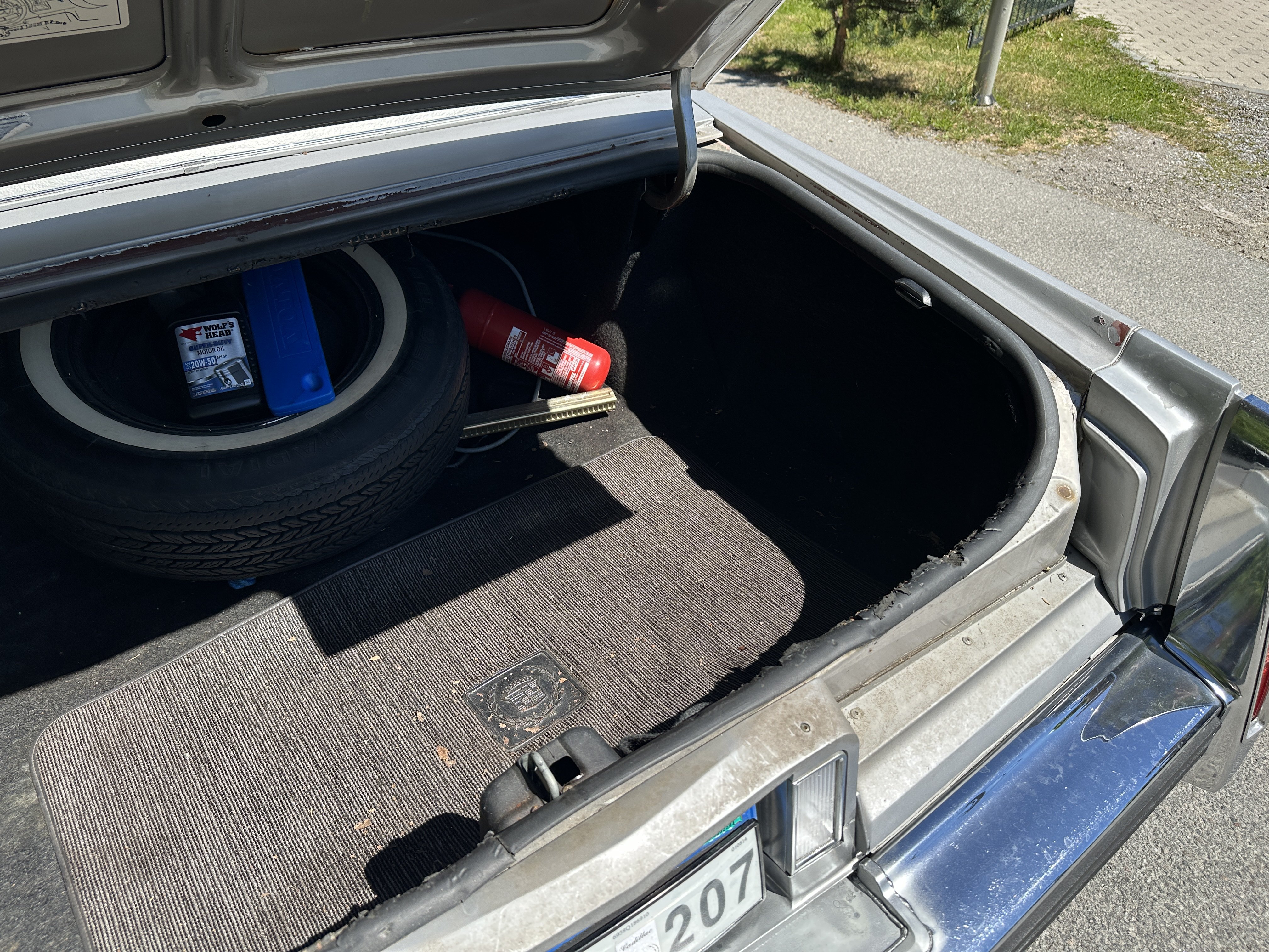 Vehicle Image 28