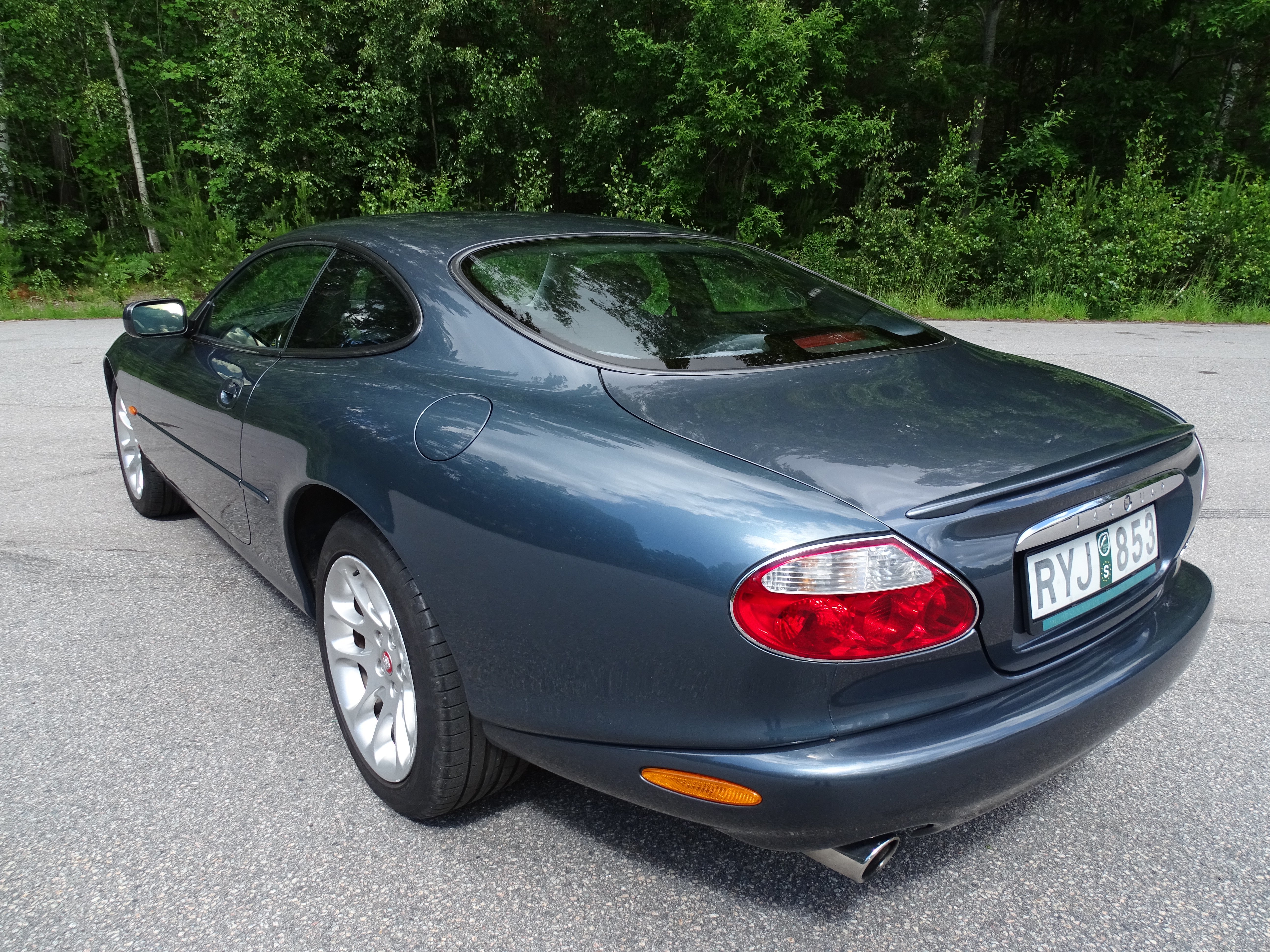 Vehicle Image 13
