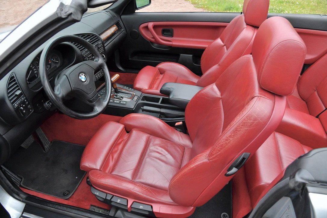 Vehicle Image 19