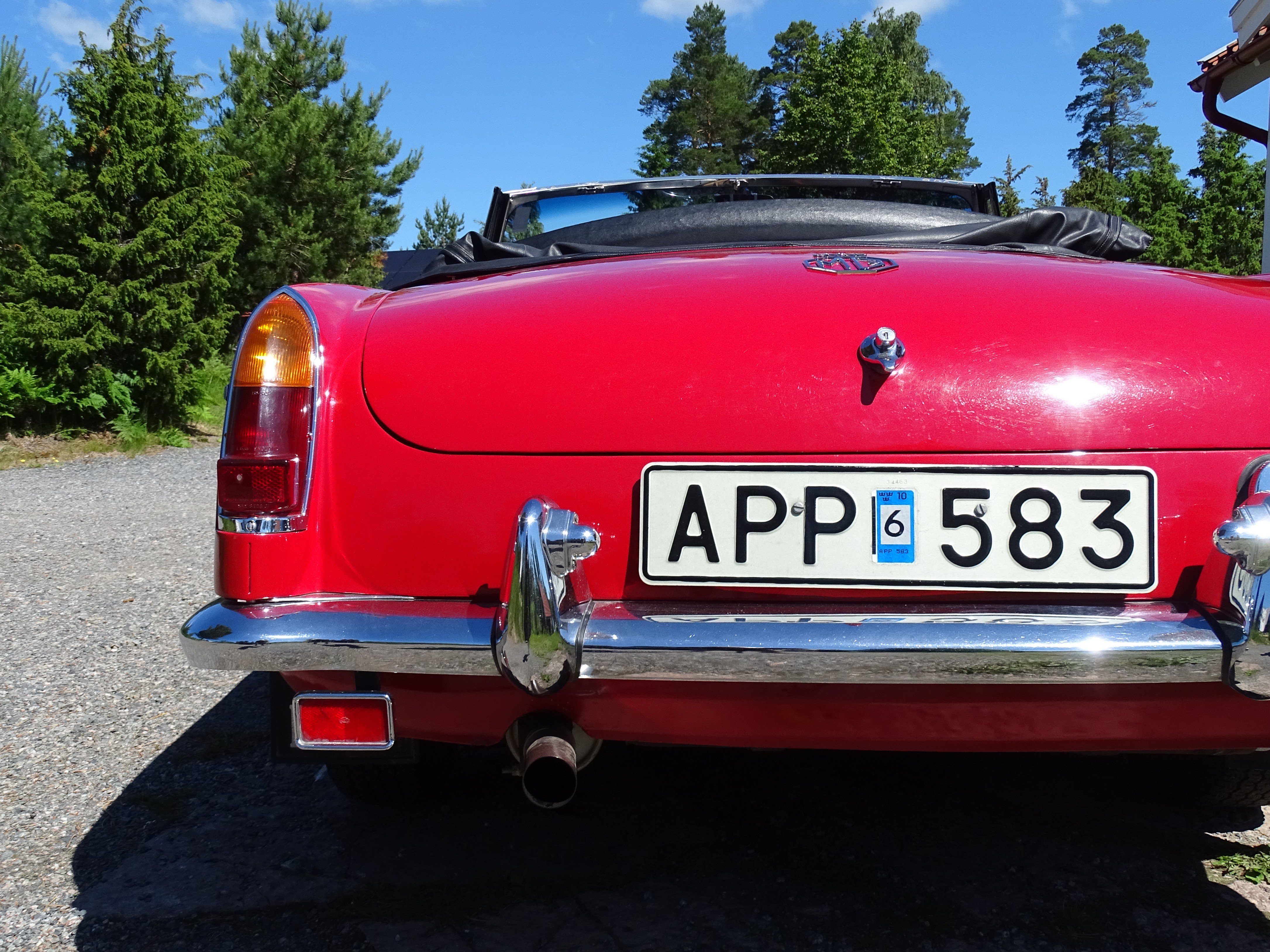 Vehicle Image 18