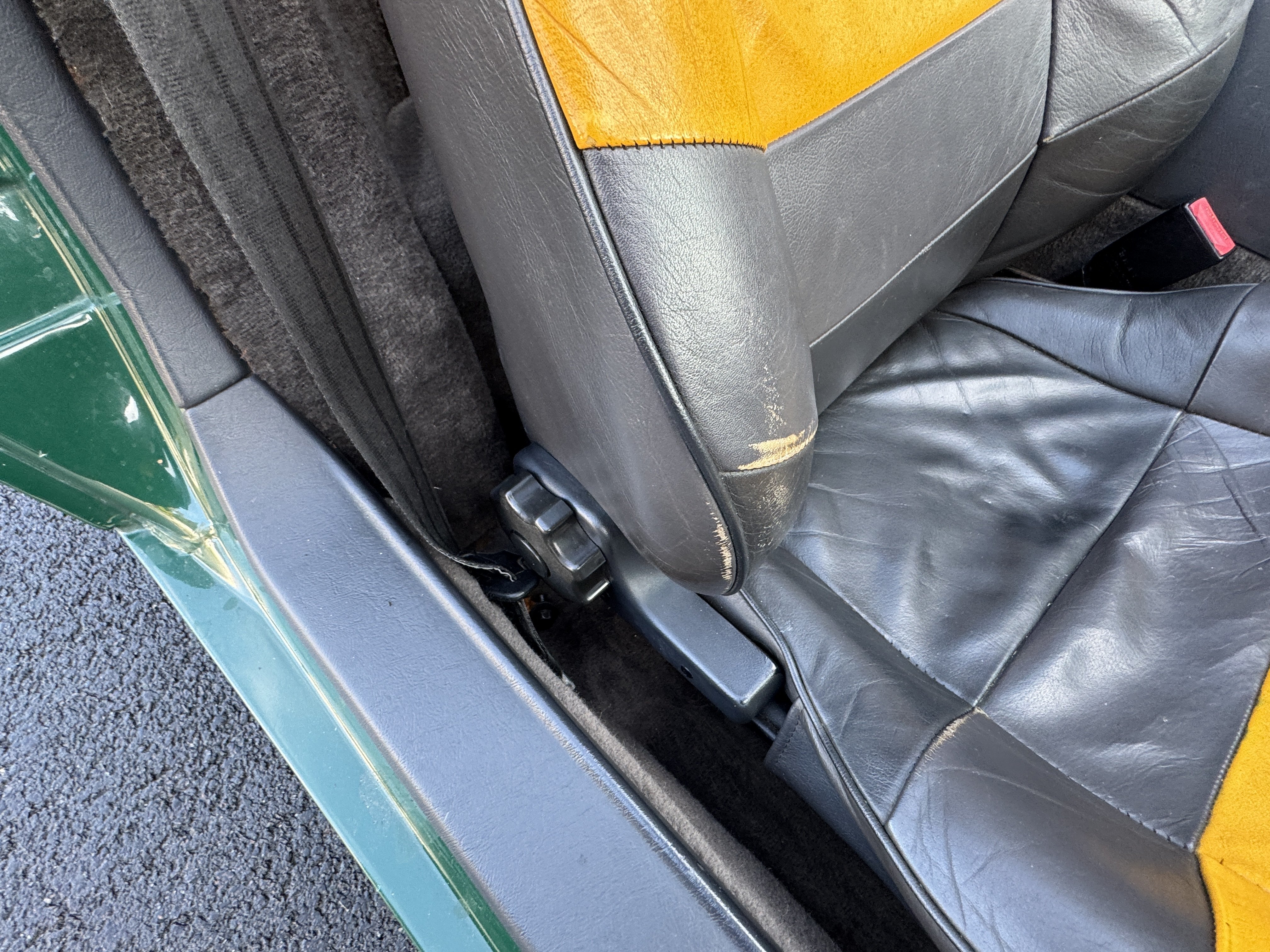 Vehicle Image 19