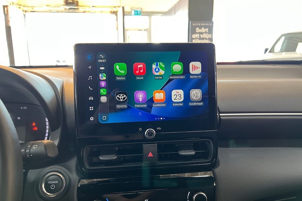 Vehicle Image 13