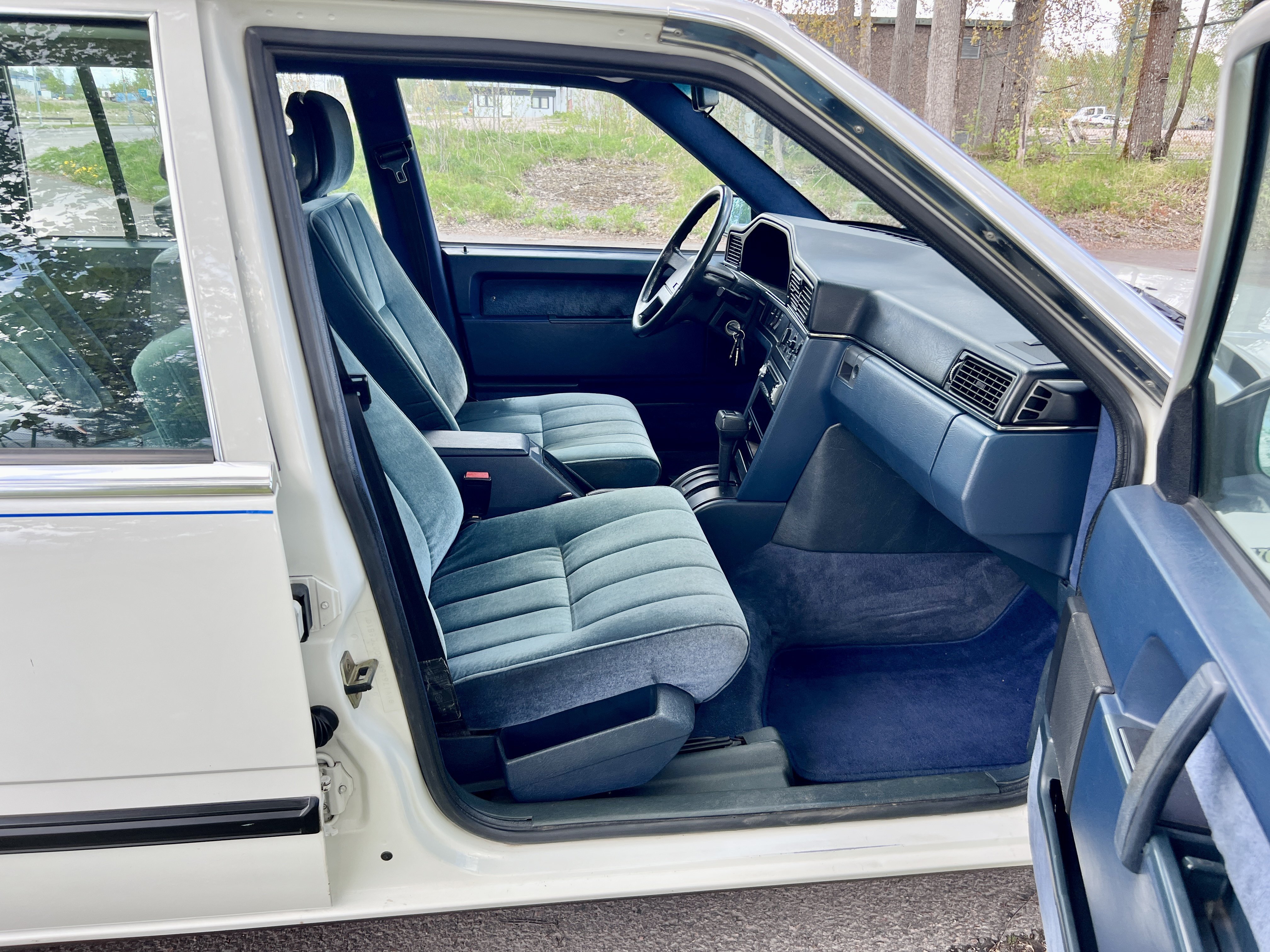 Vehicle Image 50