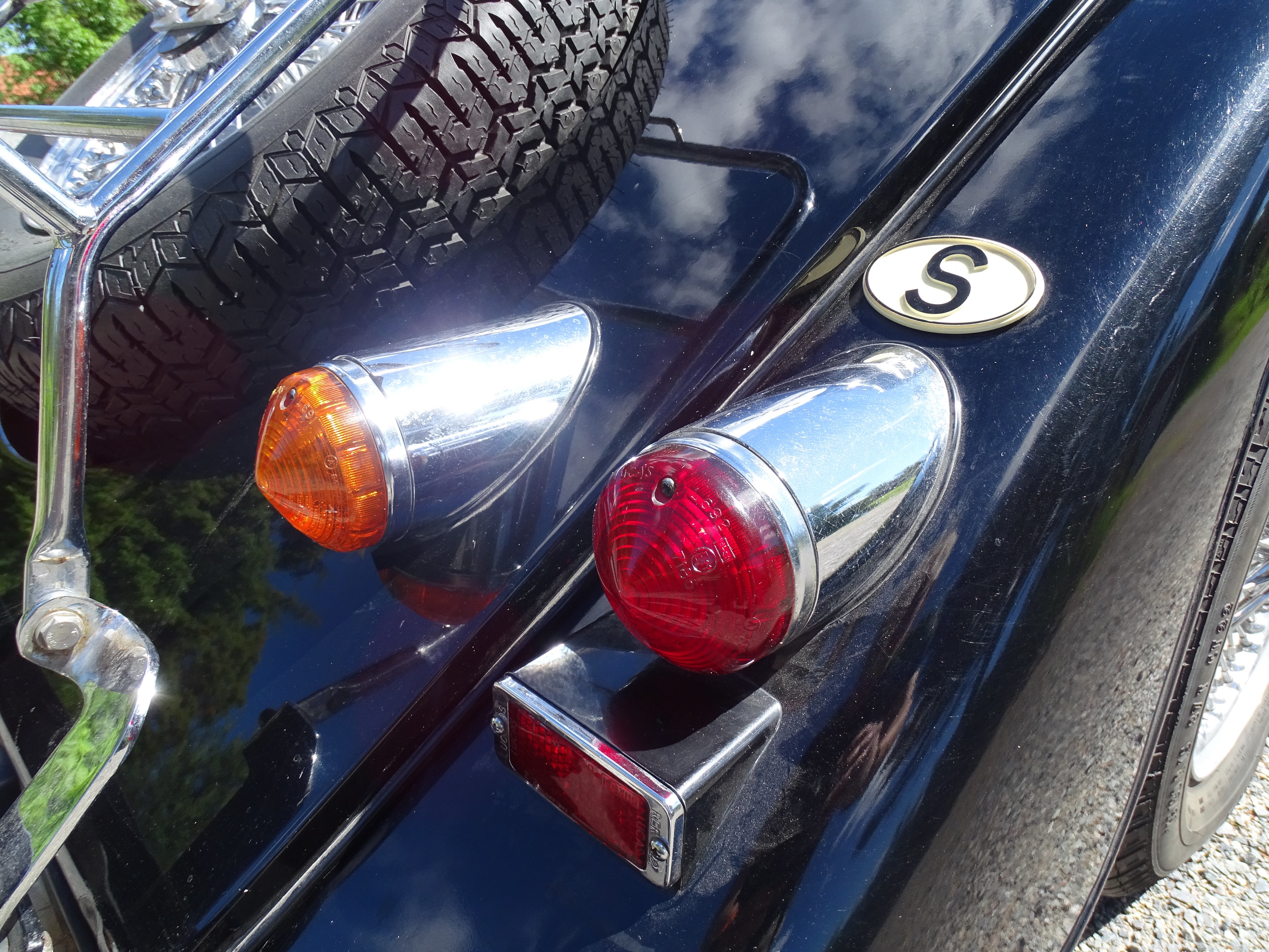 Vehicle Image 30