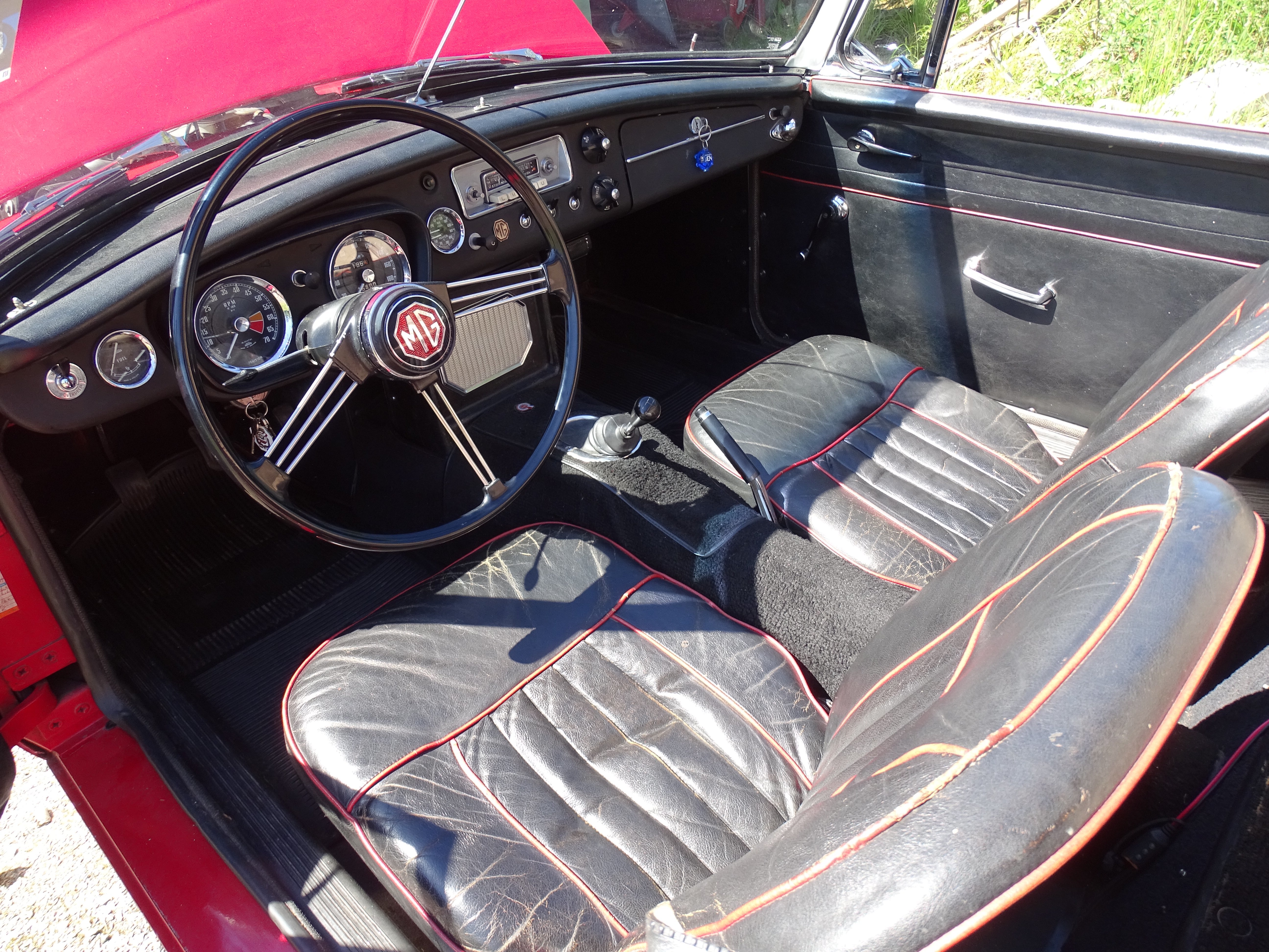 Vehicle Image 33