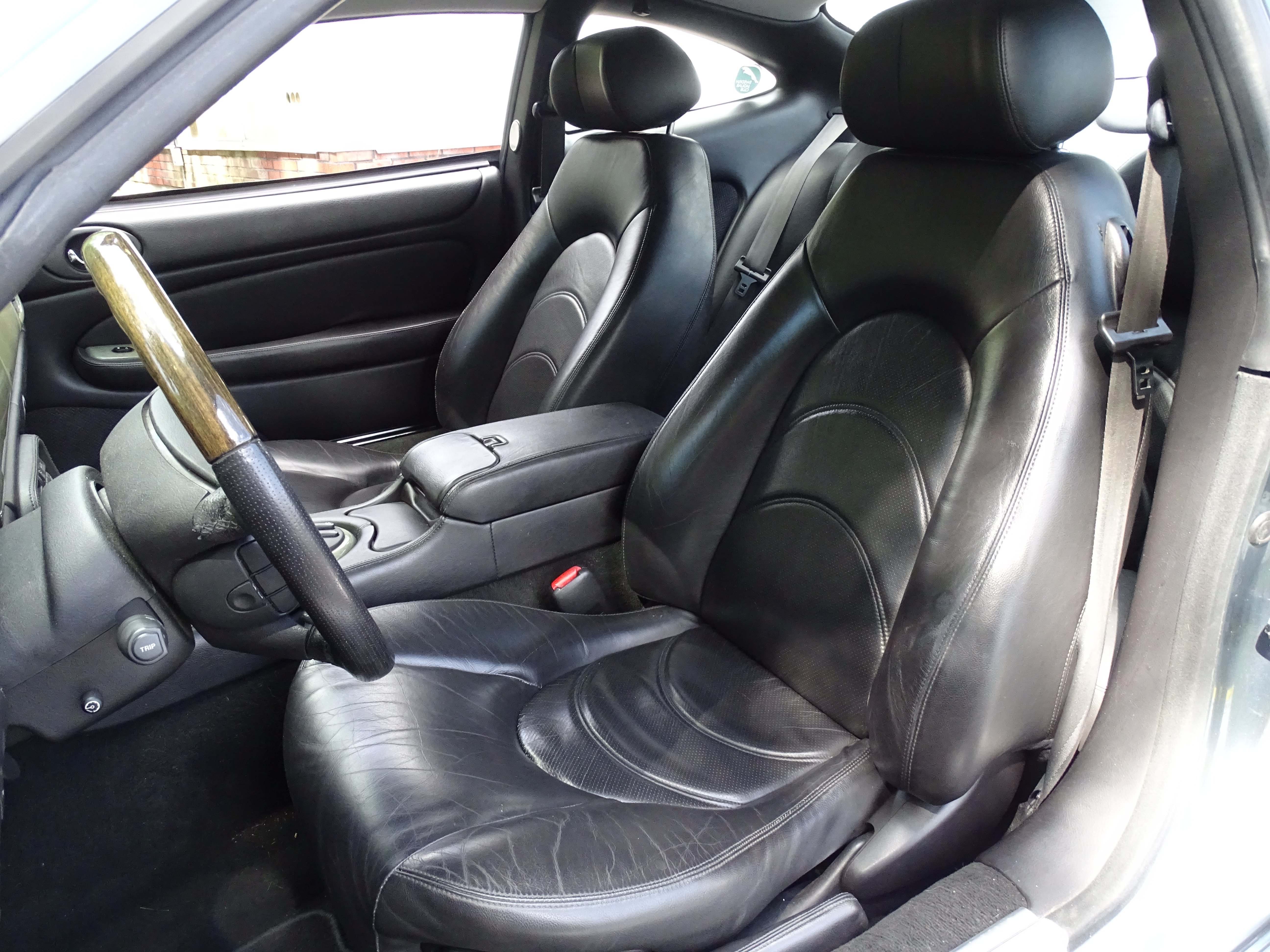 Vehicle Image 38