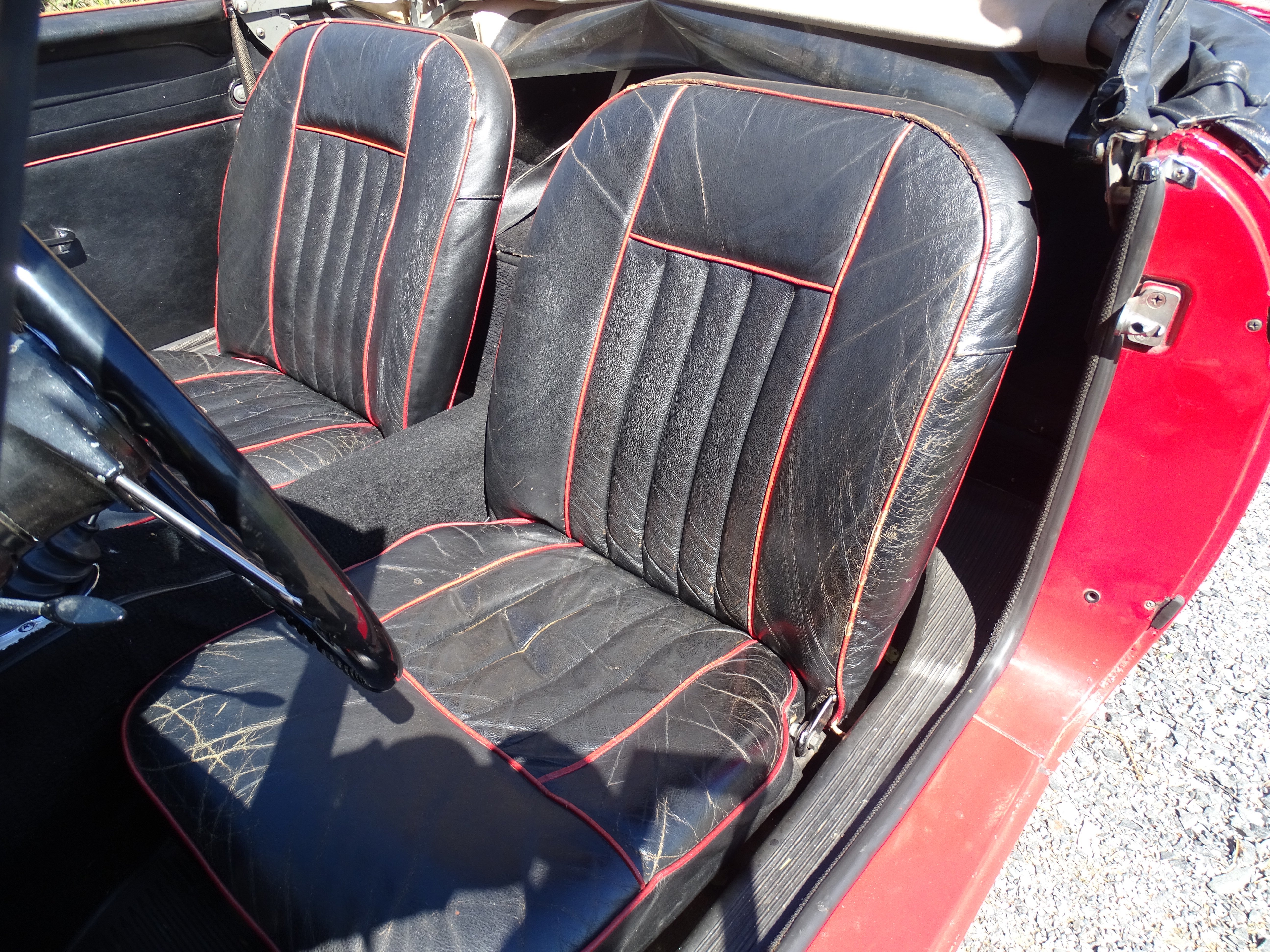 Vehicle Image 36