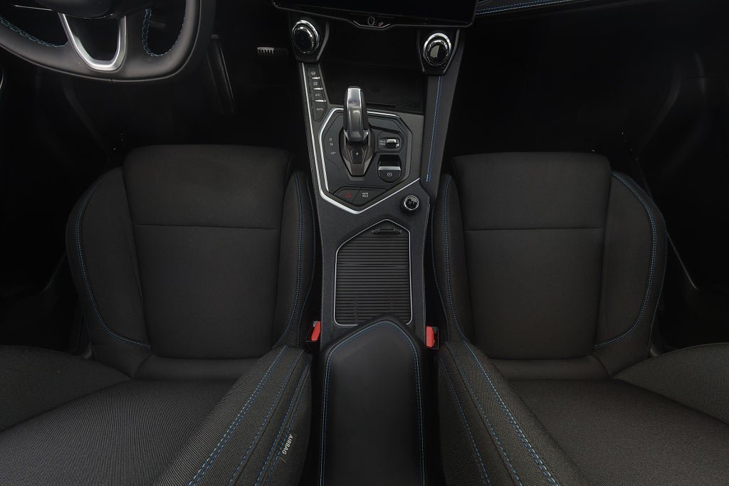 Vehicle Image 15