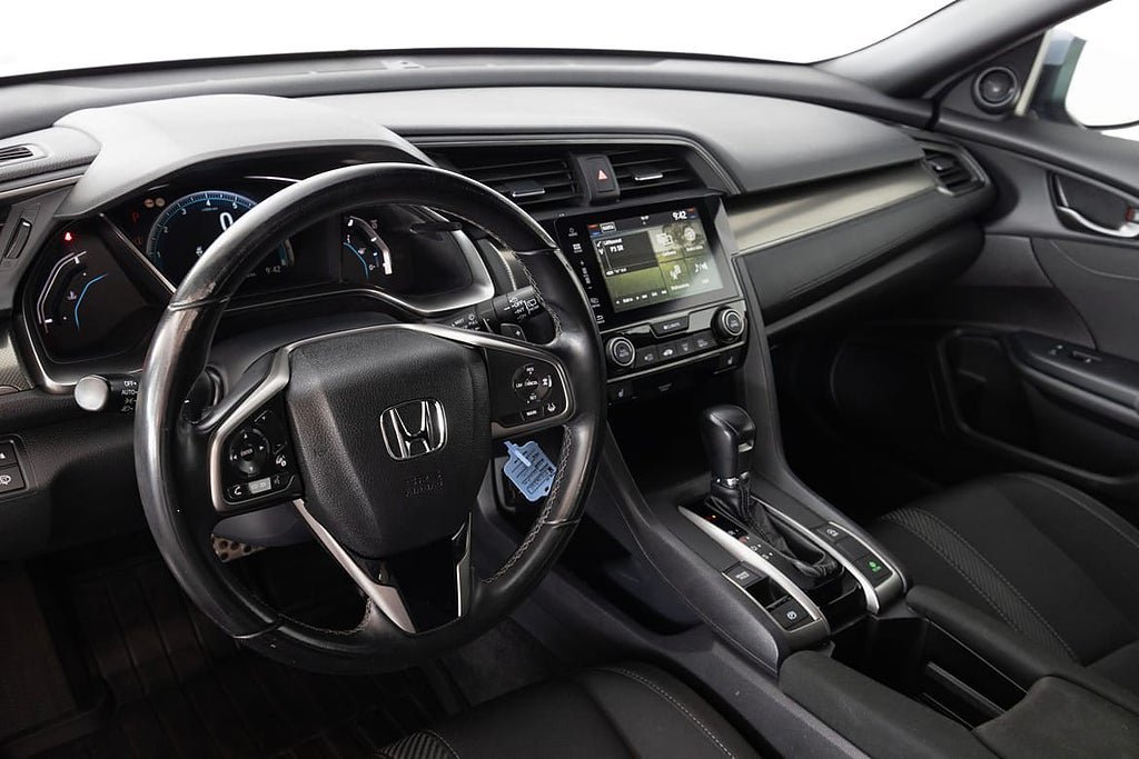 Vehicle Image 18
