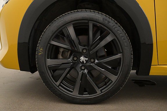 Vehicle Image 27