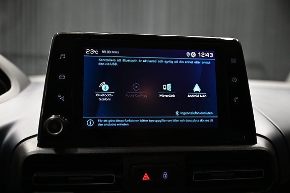 Vehicle Image 23