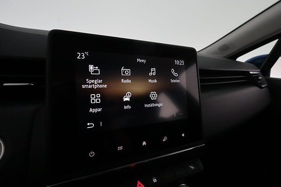 Vehicle Image 24