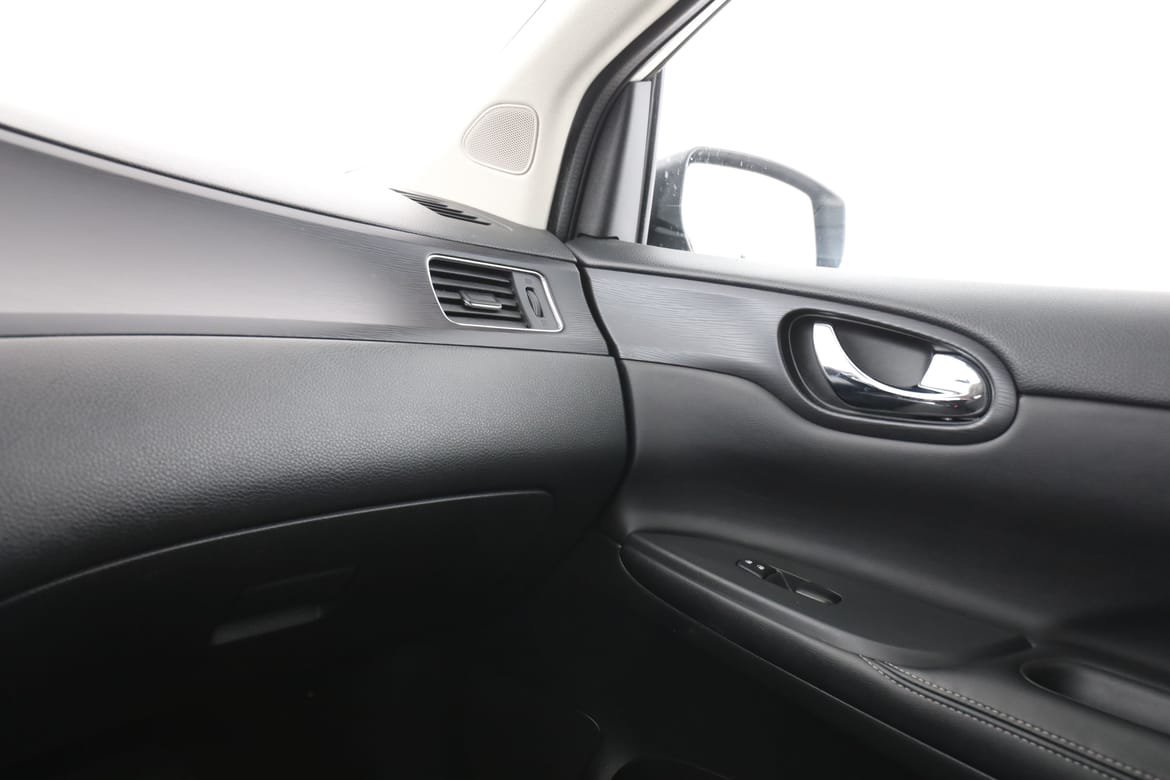 Vehicle Image 33