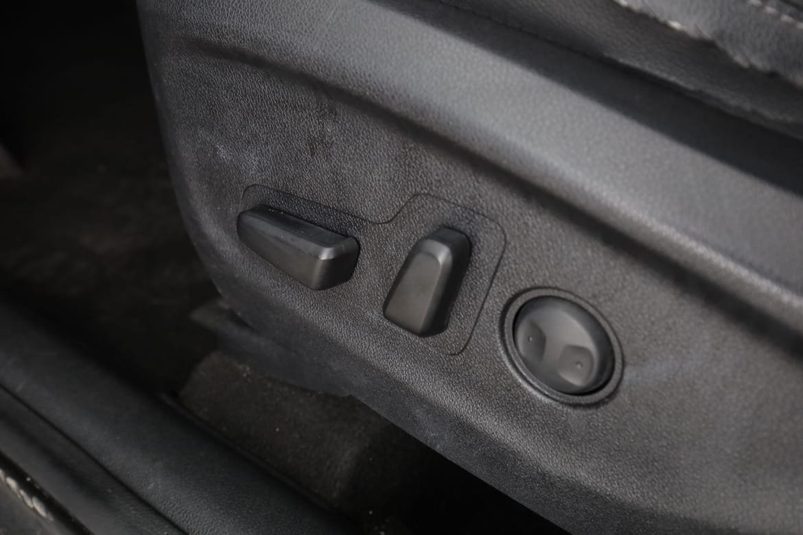 Vehicle Image 36