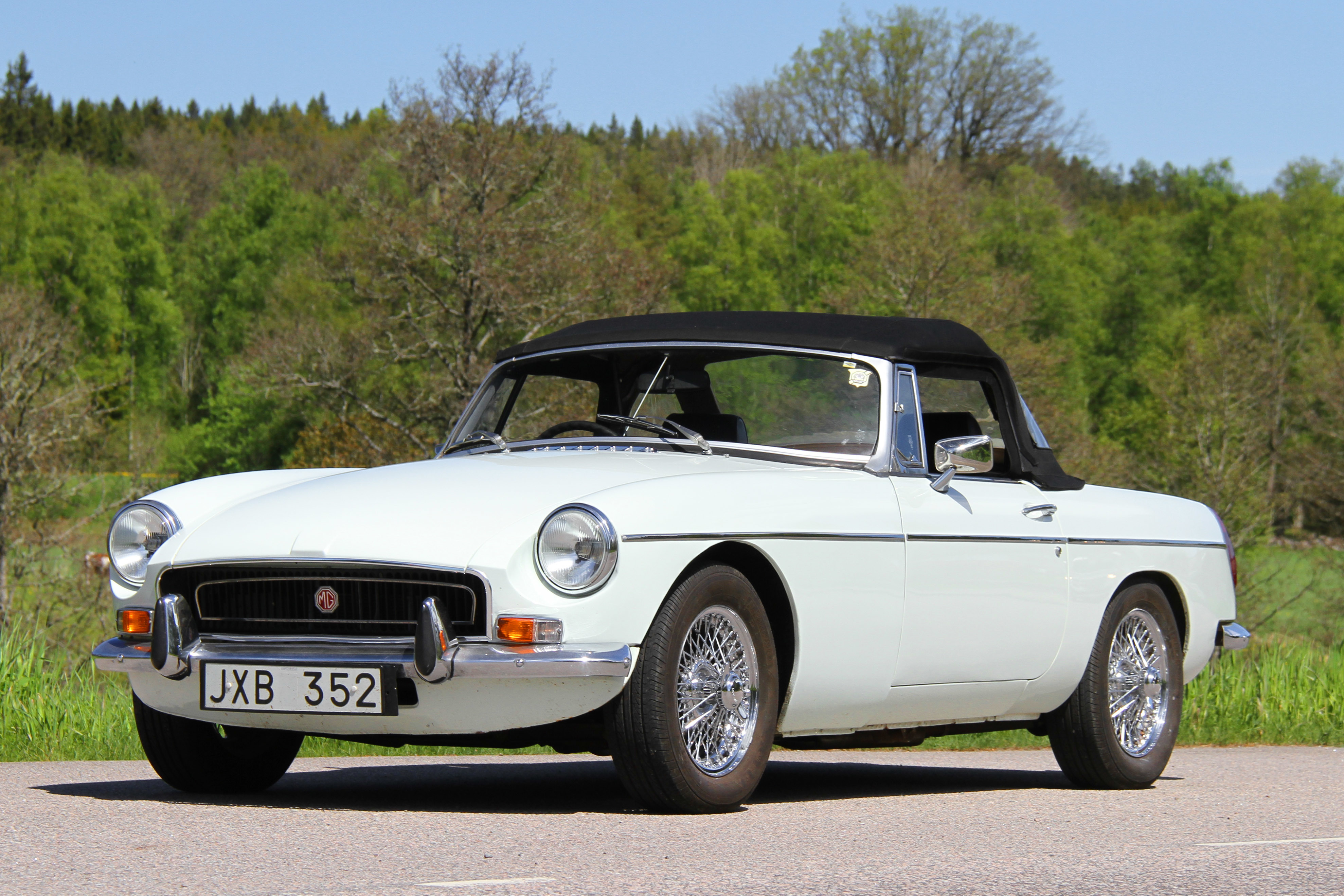 Vehicle Image 23