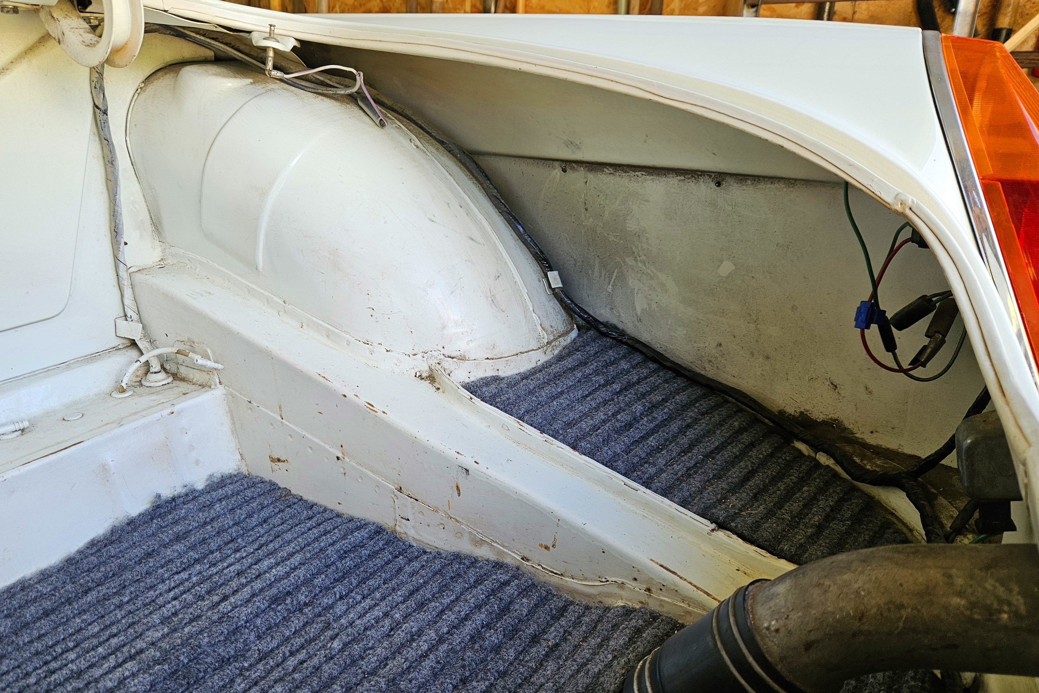 Vehicle Image 37