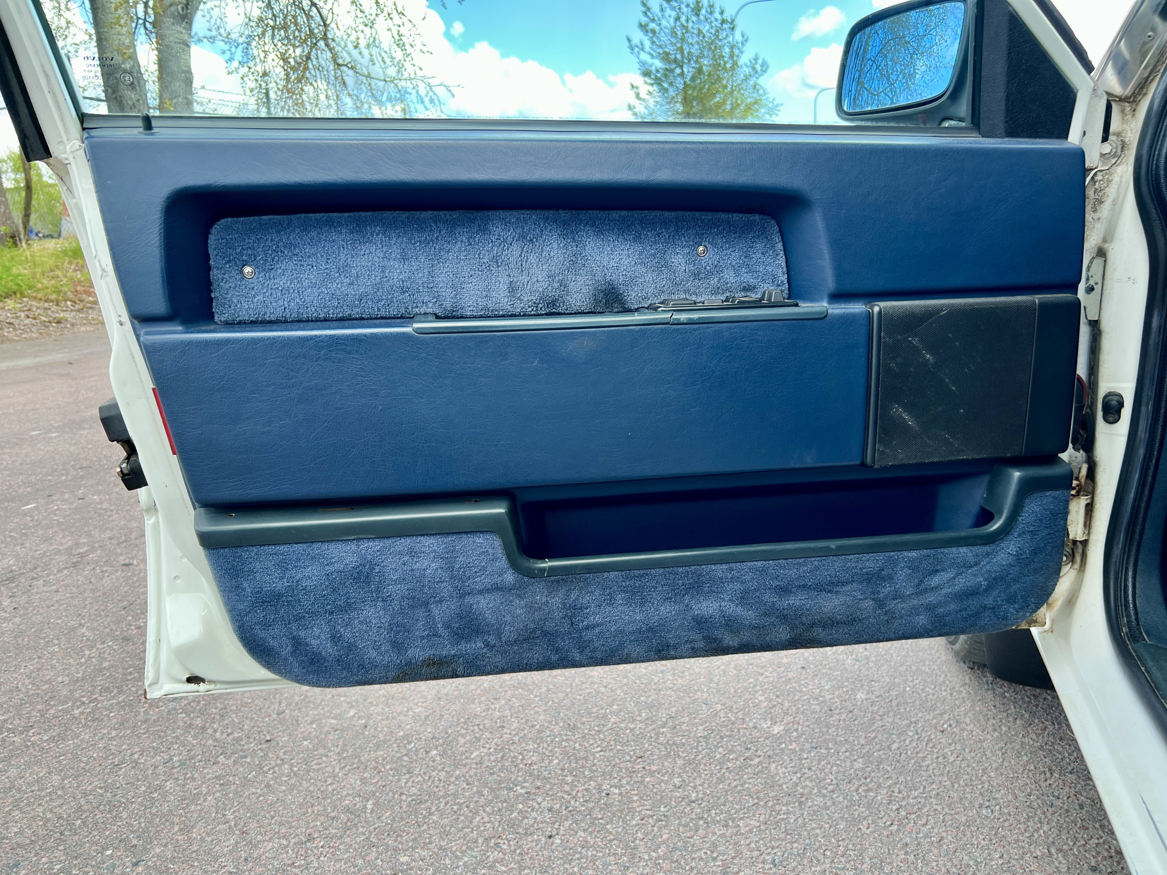 Vehicle Image 103