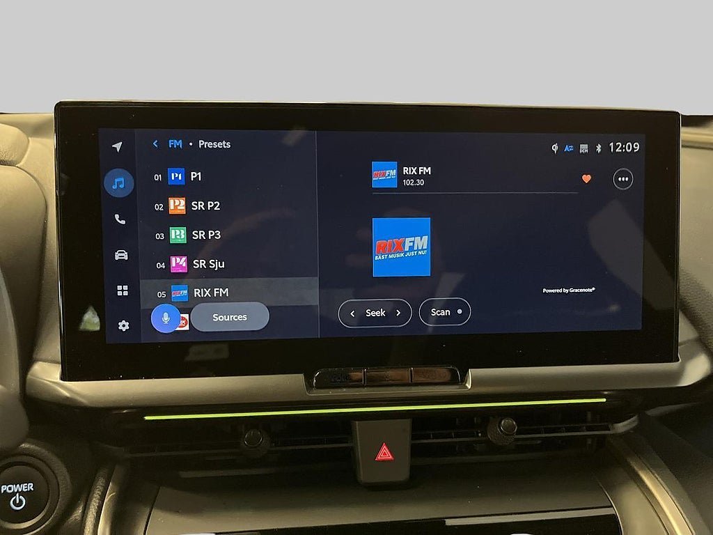 Vehicle Image 15