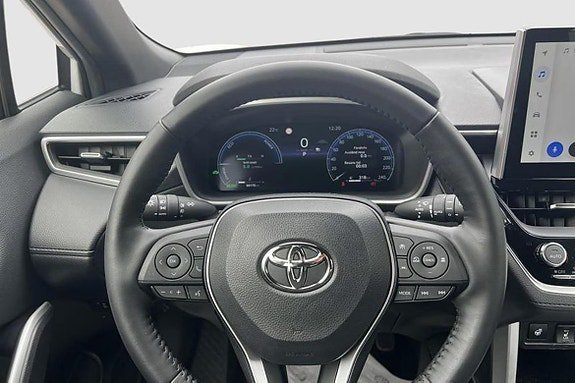 Vehicle Image 11
