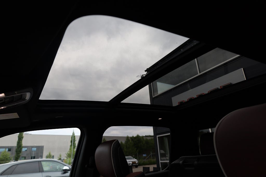 Vehicle Image 33