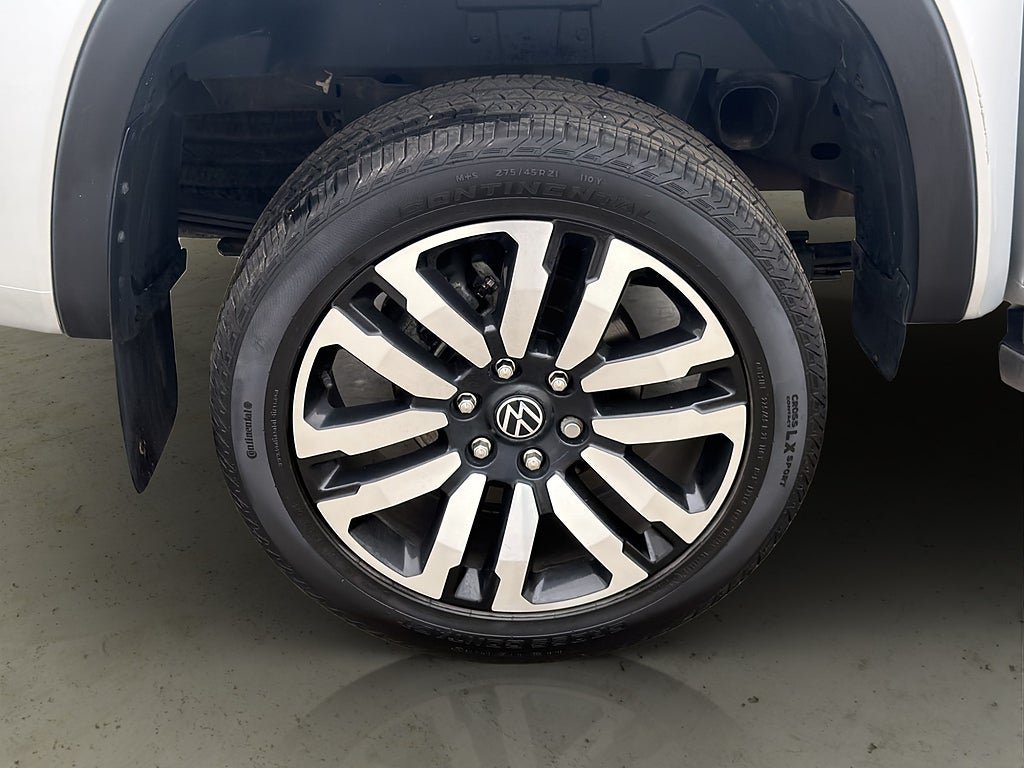 Vehicle Image 38
