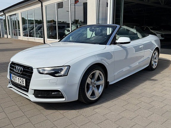 Vehicle Image 30