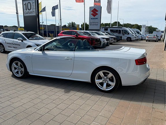 Vehicle Image 31
