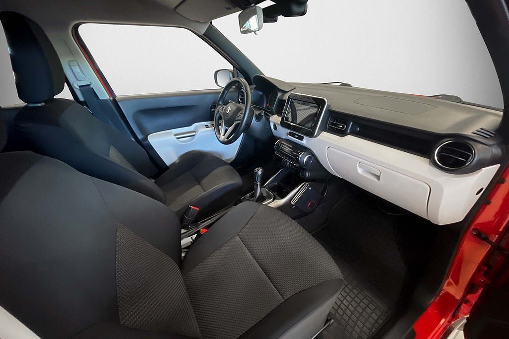 Vehicle Image 8
