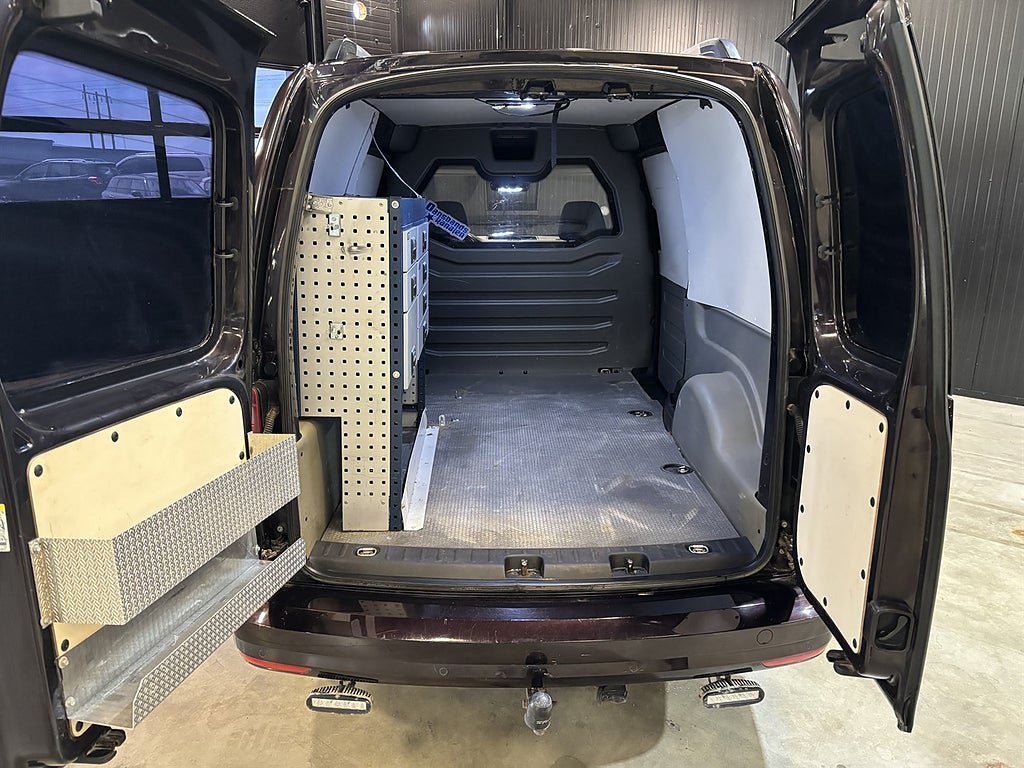 Vehicle Image 19