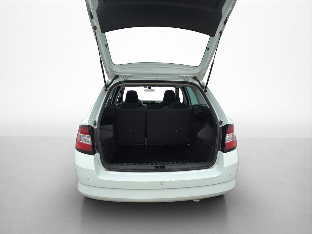 Vehicle Image 18