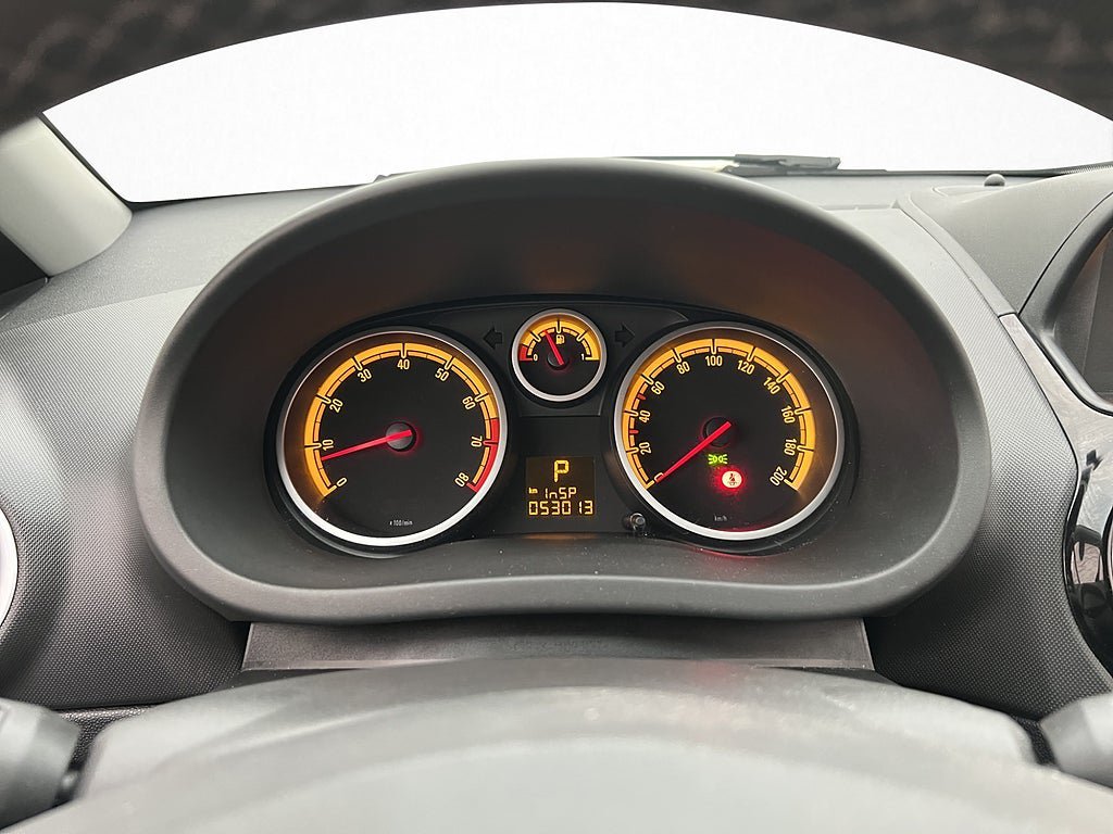 Vehicle Image 16