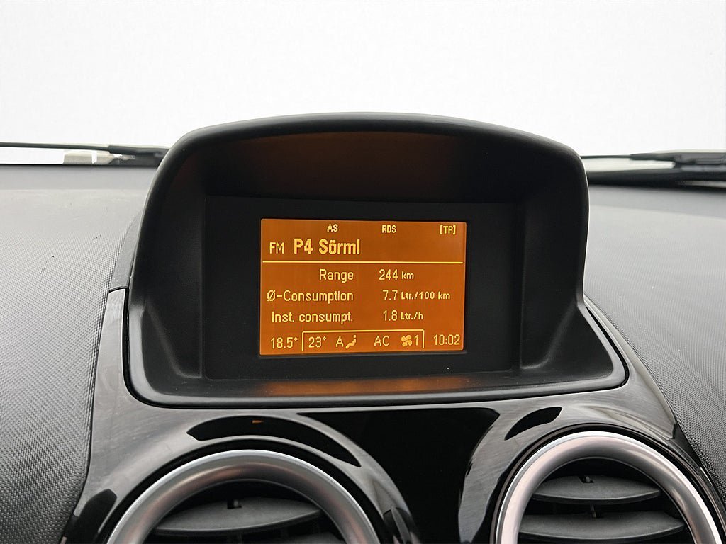 Vehicle Image 22