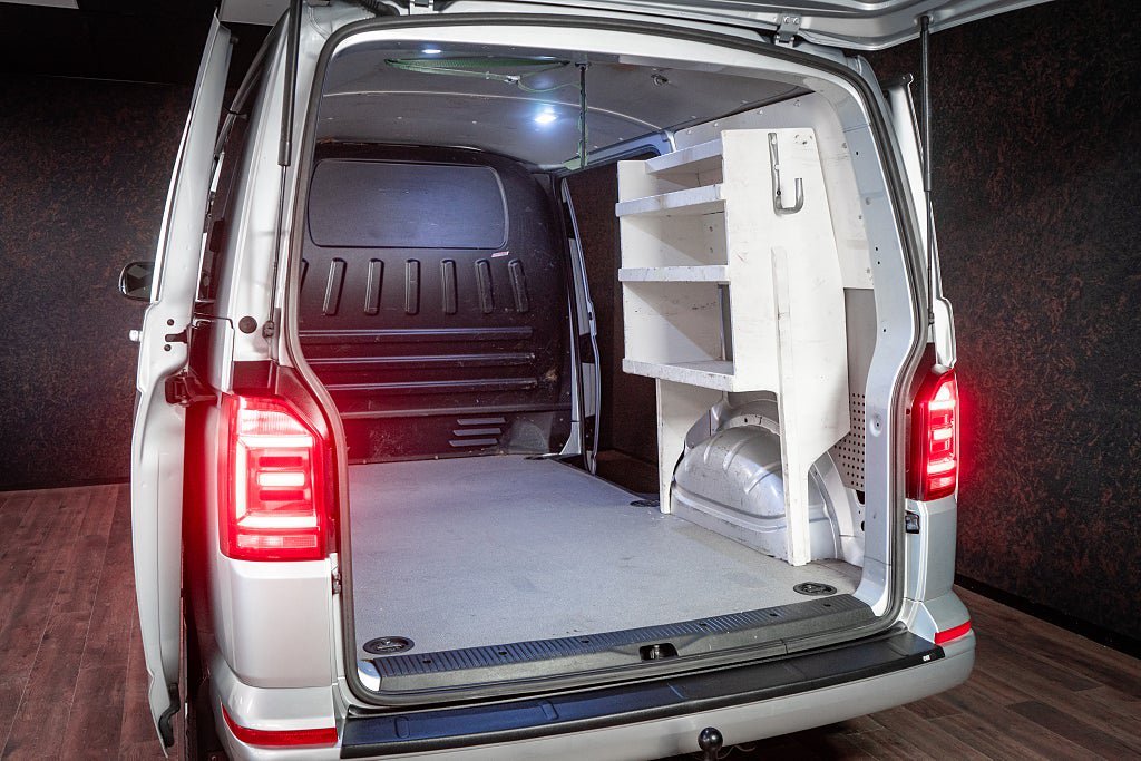Vehicle Image 13