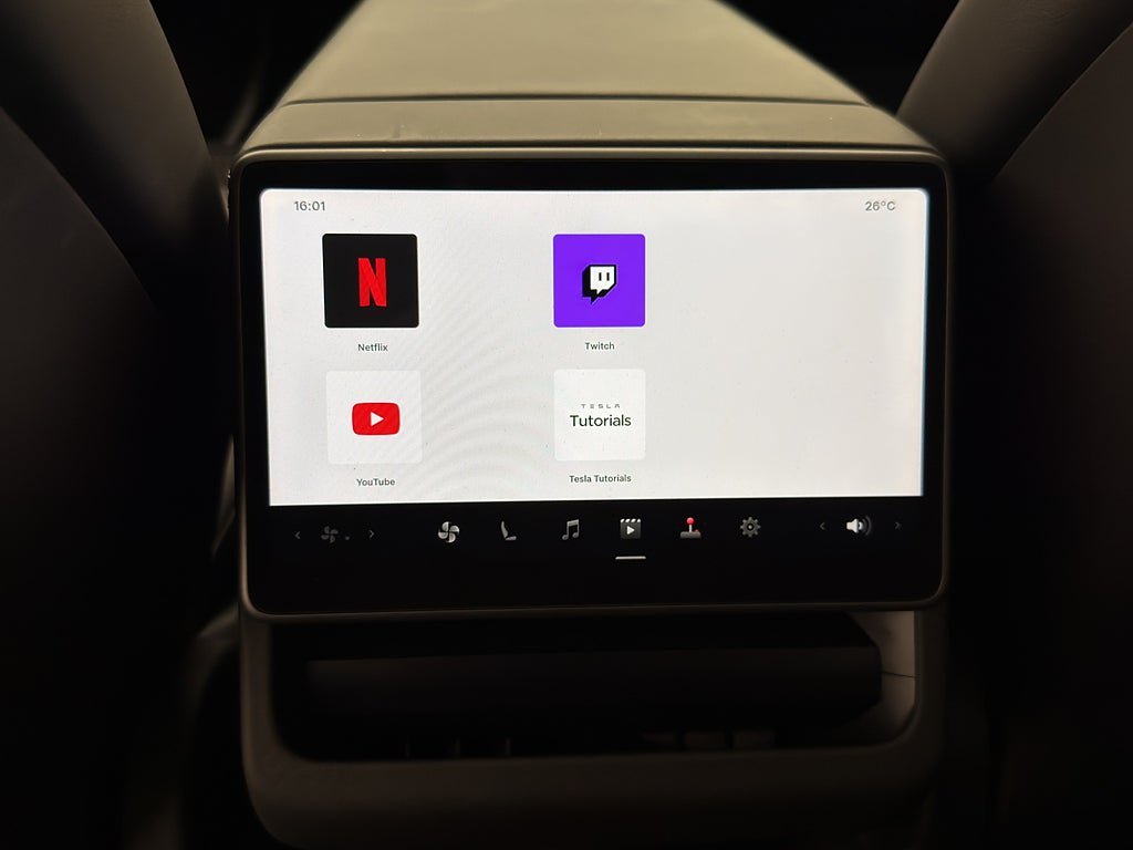 Vehicle Image 18