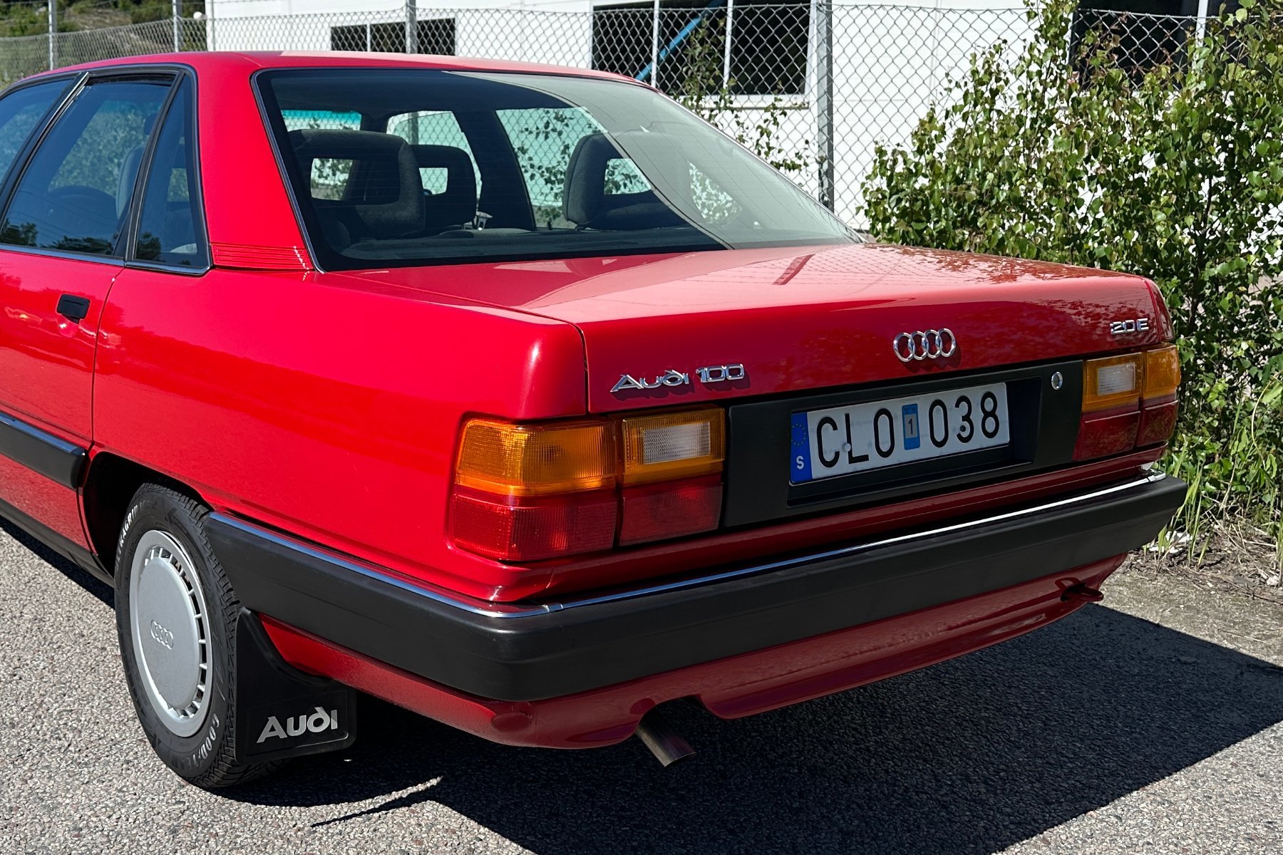 Vehicle Image 20