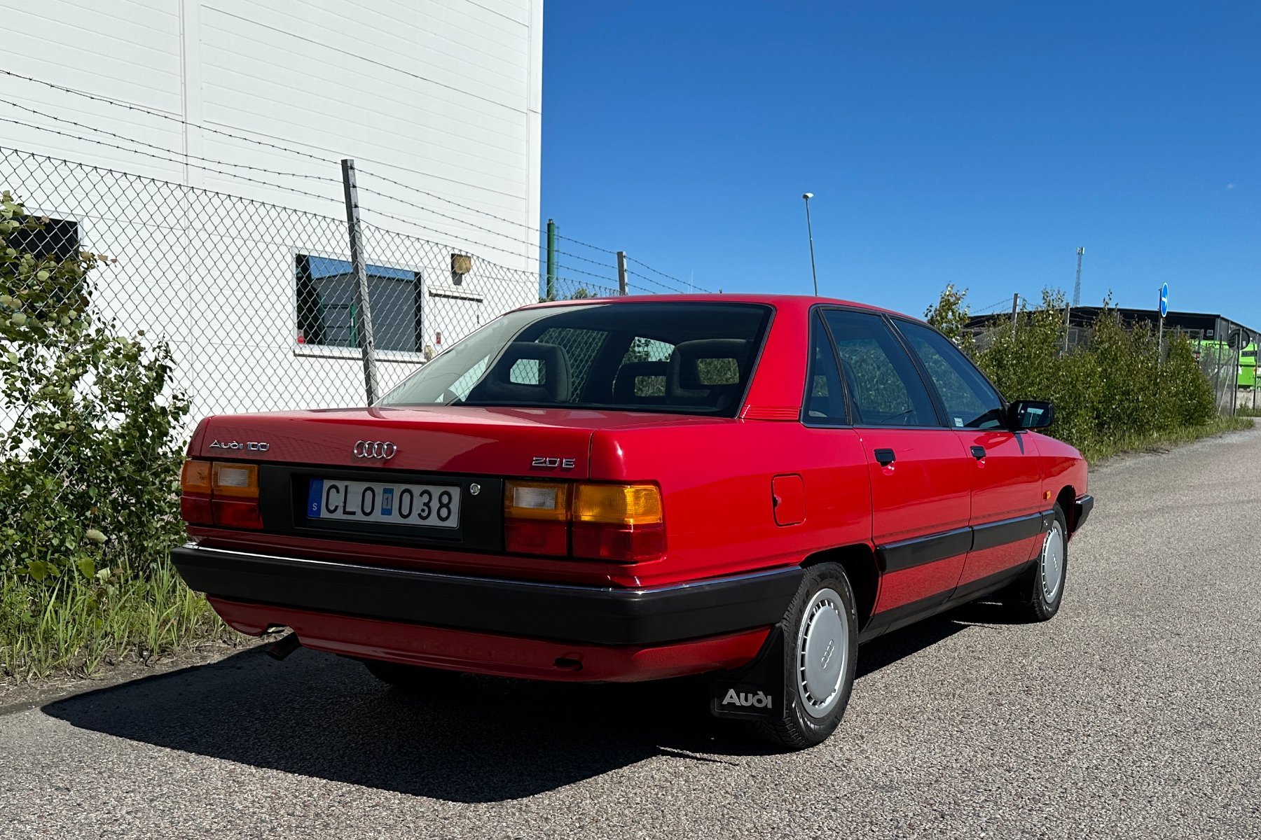 Vehicle Image 34